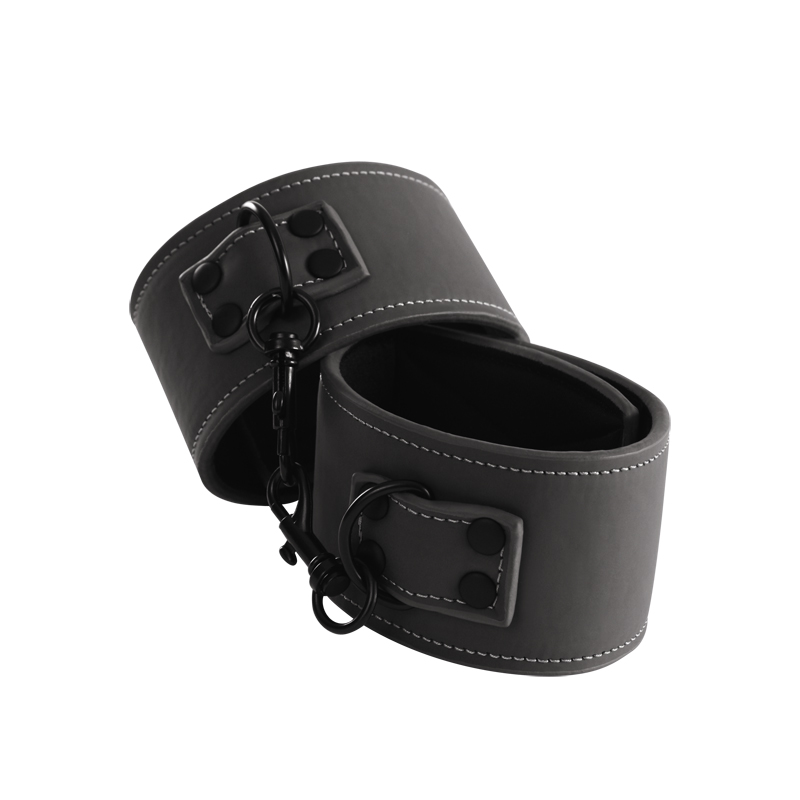 Renegade Bondage - Wrist Cuff - Black